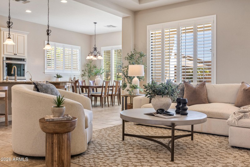 S Jacqueline Way (38)