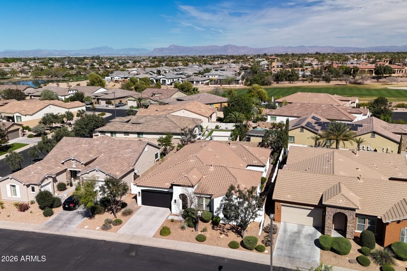 S Jacqueline Way (76)