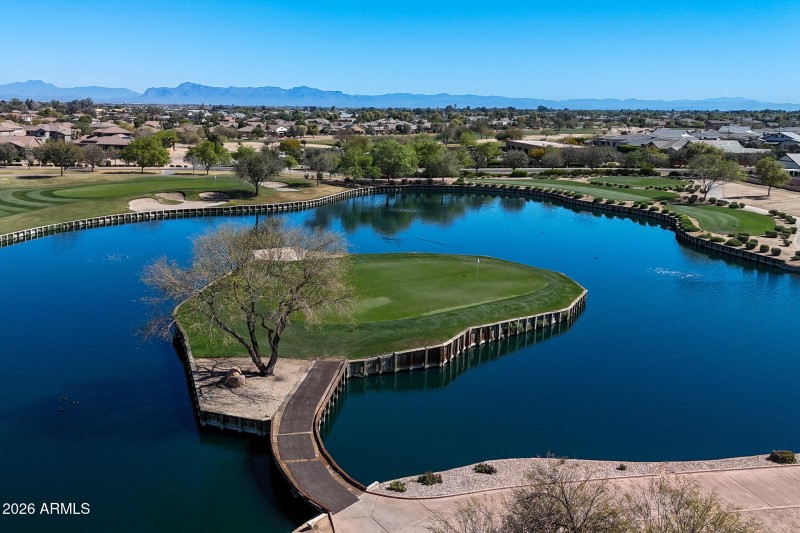 S Jacqueline Way (93)