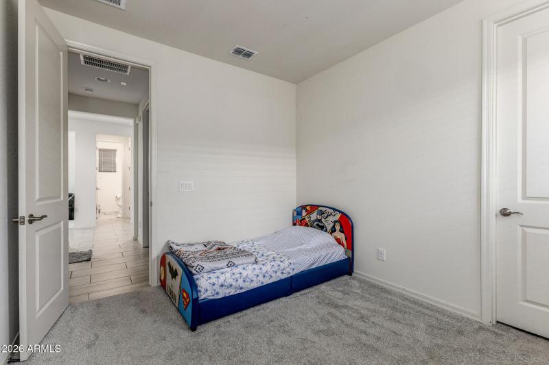 Bedroom 2 w/Full bath (downstairs)