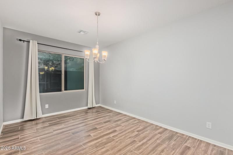 07 Desert Moon 12158