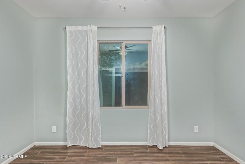 19 Desert Moon 12158