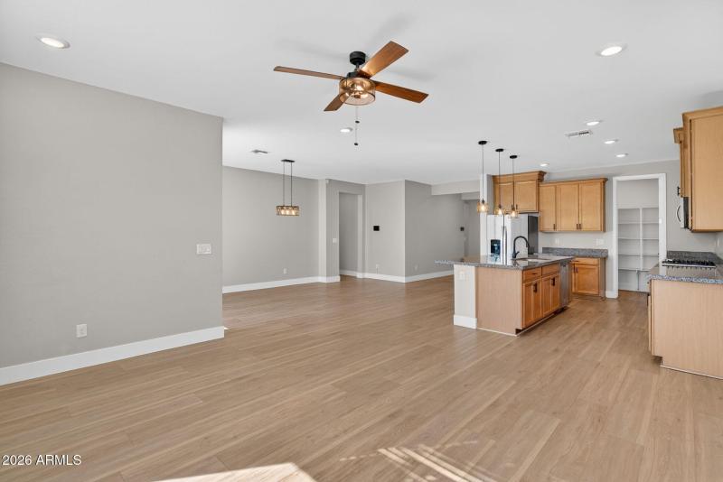 36861 N. Moyle Street