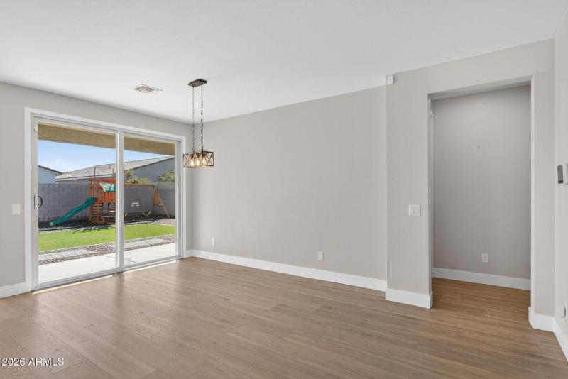 36861 N. Moyle Street