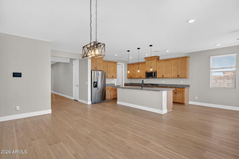 36861 N. Moyle Street