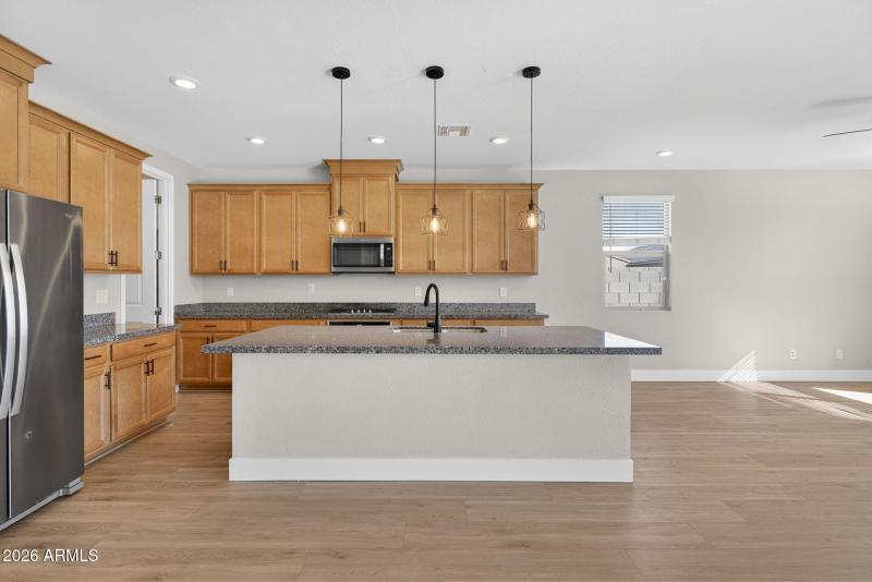 36861 N. Moyle Street