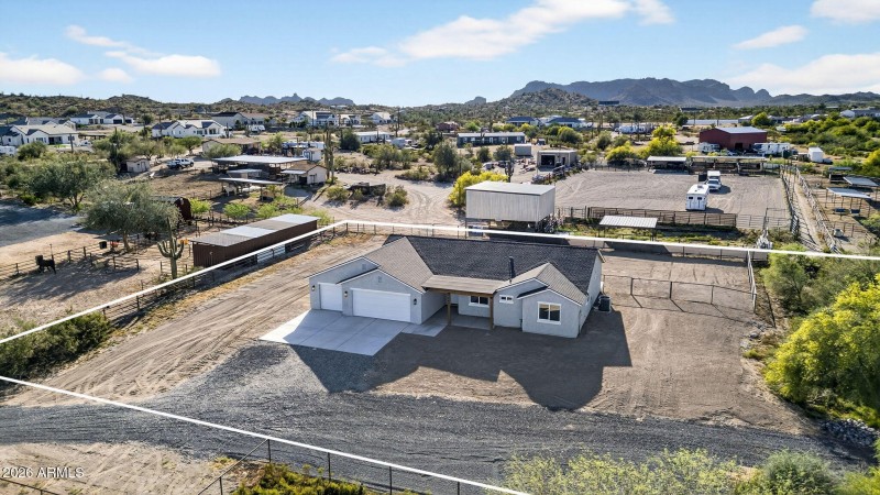 73-web-or-mls-LOT LINES-004W Moon Dust T