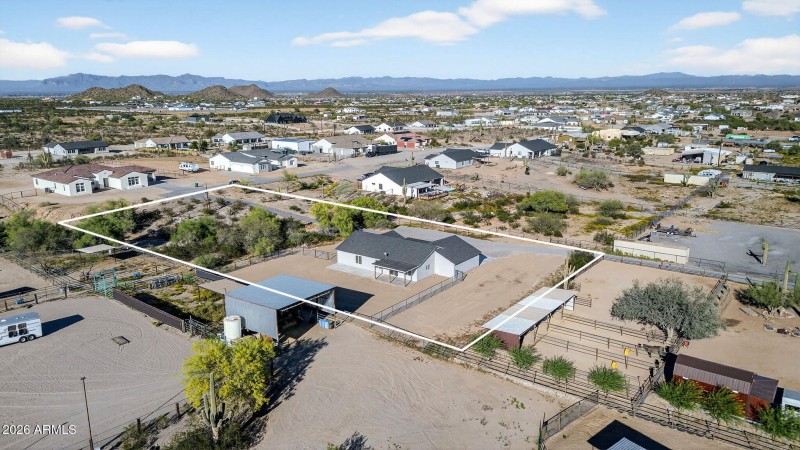 77-web-or-mls-LOT LINES-012W Moon Dust T