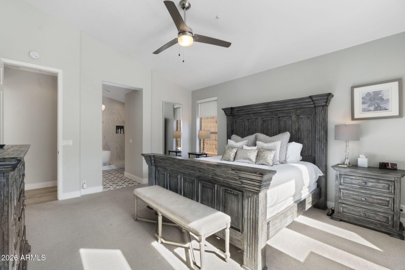 24-web-or-mls-DSC05641 copy (1)