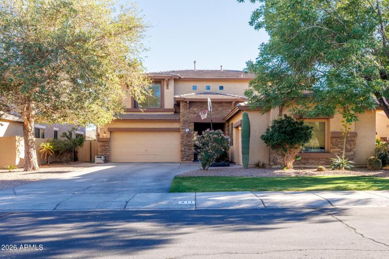 311 W Blue Lagoon - Front Center