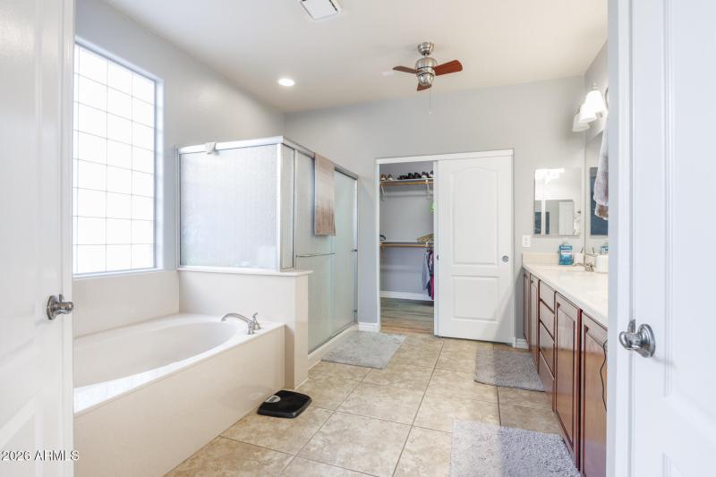 311 W Blue Lagoon - Primary Bath