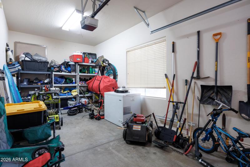 311 W Blue Lagoon - Small Garage