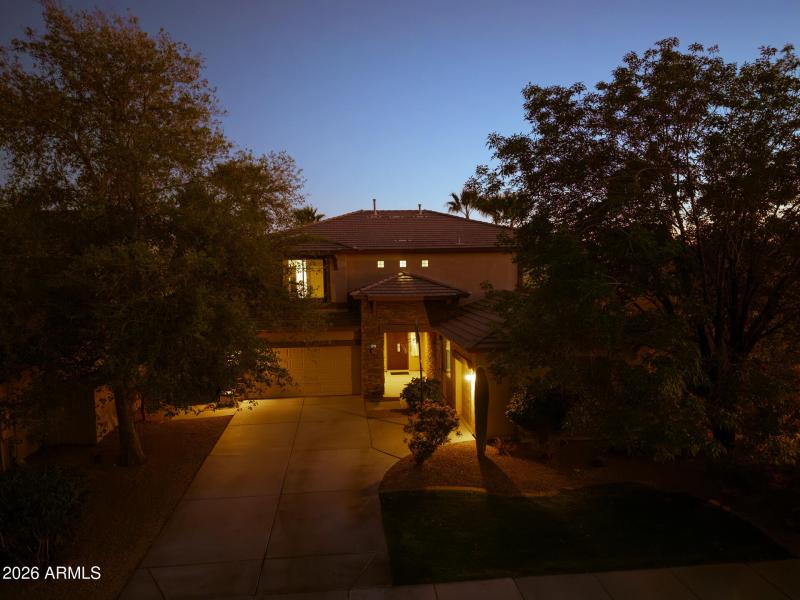 311 W Blue Lagoon - UAS Twilight Front C