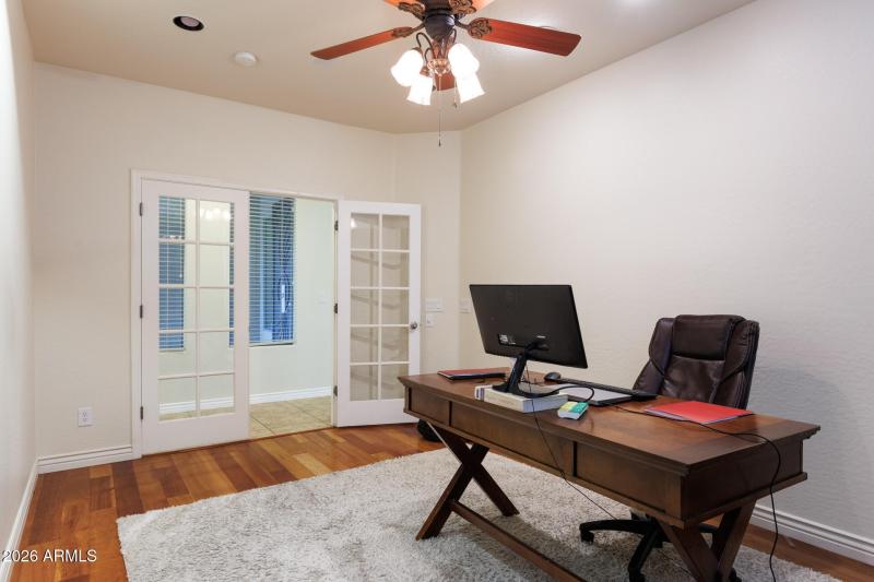 311 W Blue Lagoon - Office View