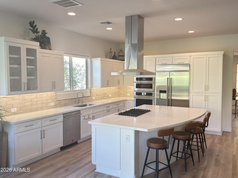 Stunning White Kitchen