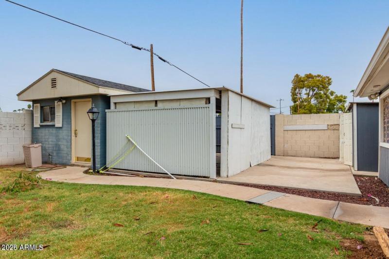 20230903231515846573000000-o