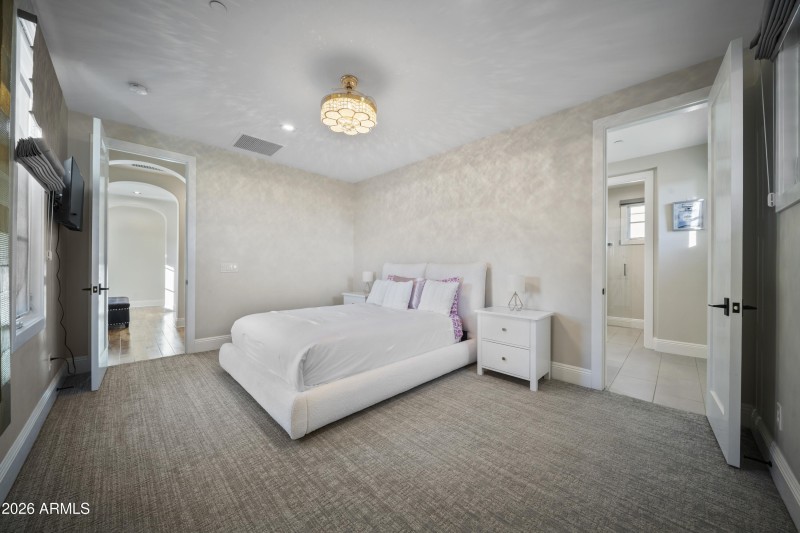 Another Incredible Guest Room