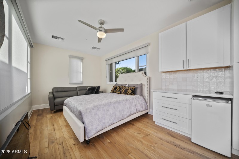 Another Guest Bedroom