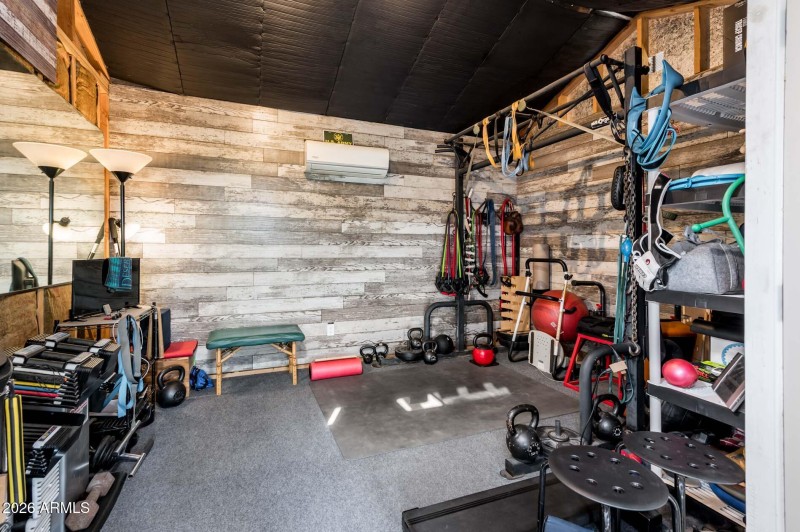 3508 E Beverly Ln - MLS-37