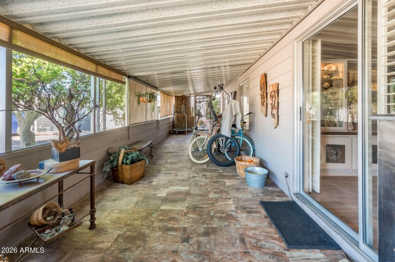 3508 E Beverly Ln - MLS-39