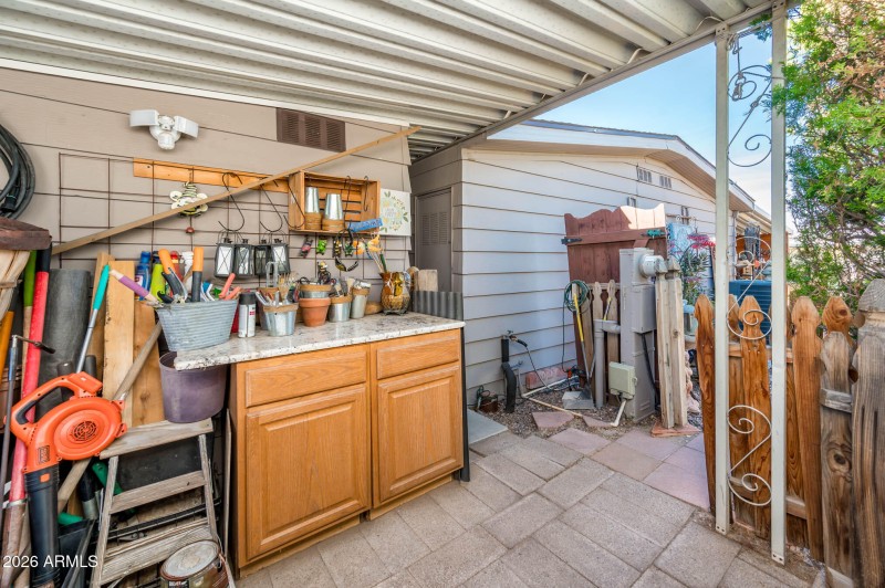 3508 E Beverly Ln - MLS-56