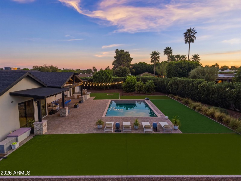 50_5302 n 68th pl-50