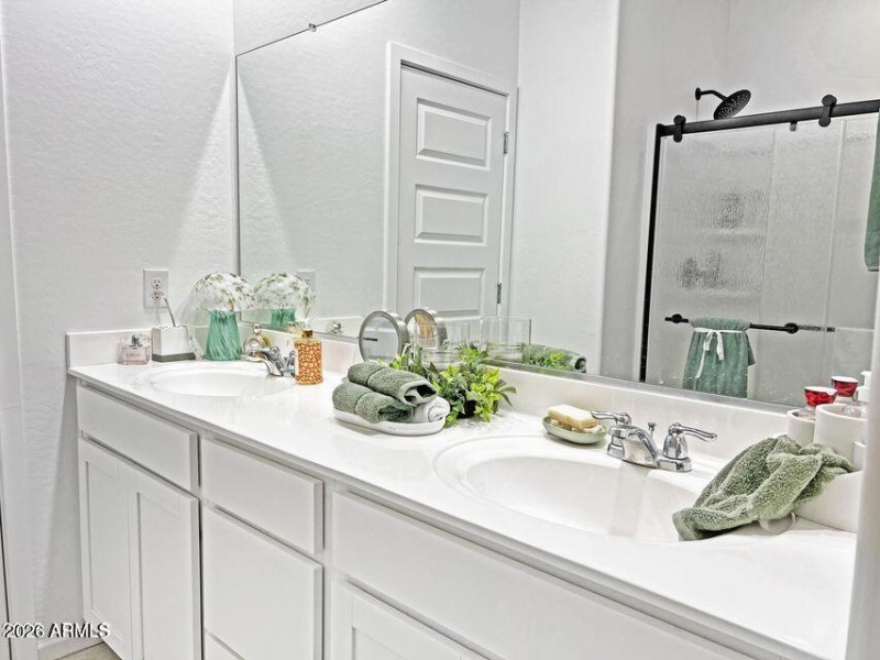 20250512221625105138000000-o