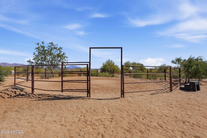 Round Training Arena