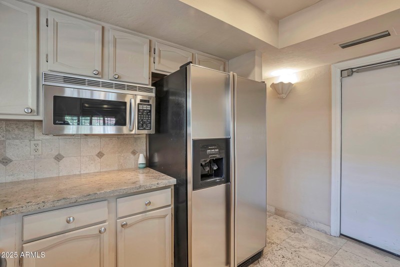 Granite countertops throughout