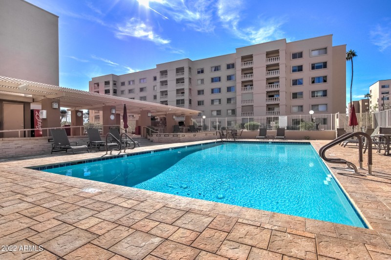 7940 E Cambelback Rd #512-29