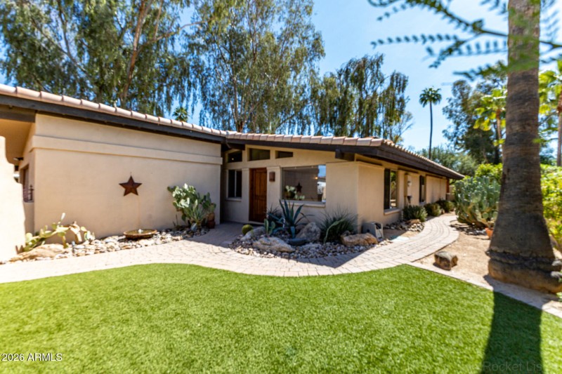 Home Resonates Style of Community