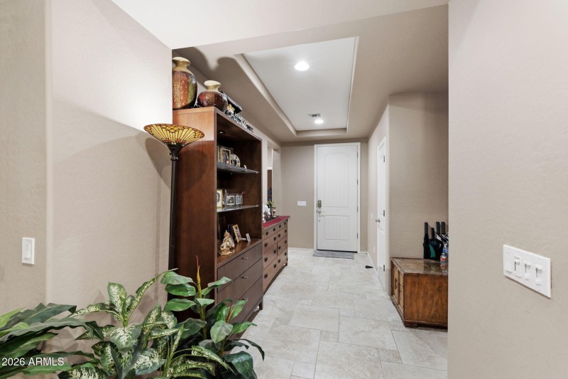 002__2482 W Arroyo Way