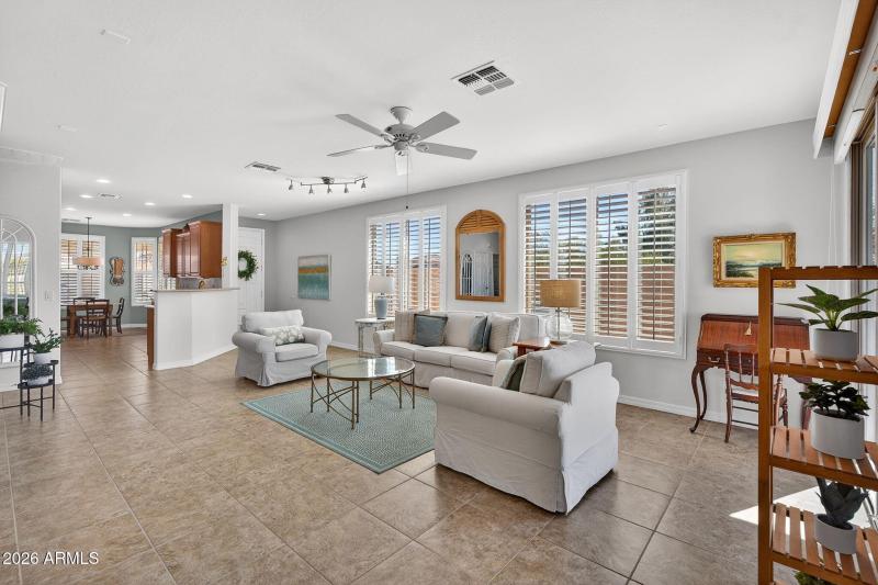 5-web-or-mls-016N Gecko Trail