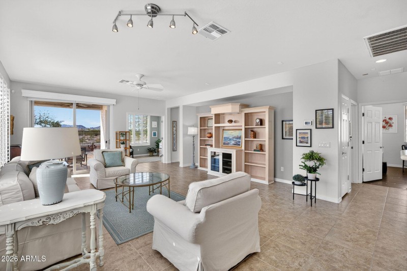 8-web-or-mls-019N Gecko Trail