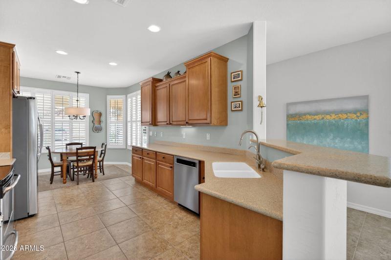 15-web-or-mls-023N Gecko Trail