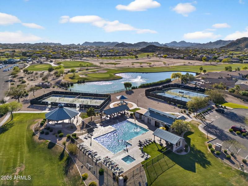 48-web-or-mls-008N Gecko Trail