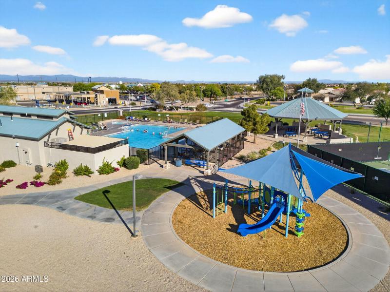 50-web-or-mls-007N Gecko Trail