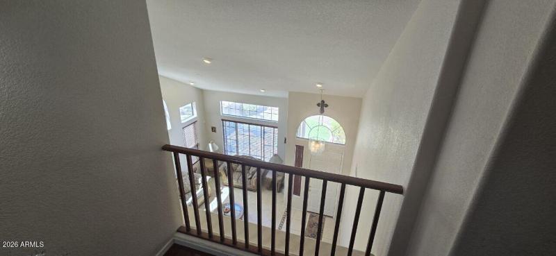 photo_4938611284413361780_y