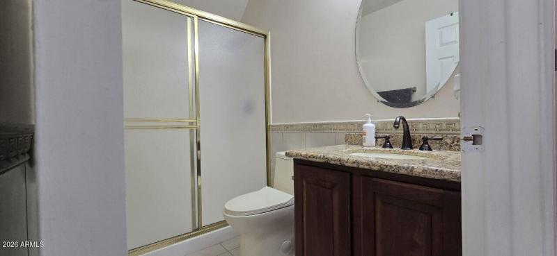 photo_4938611284413361787_y