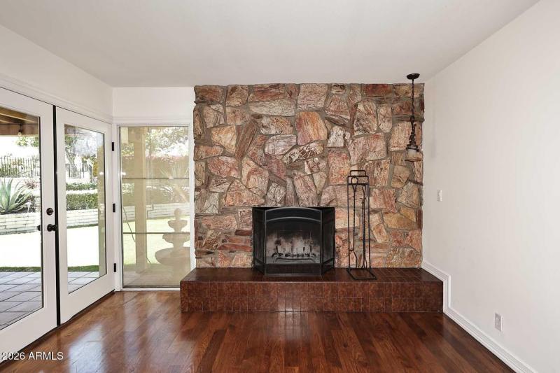 Family Room-Fireplace