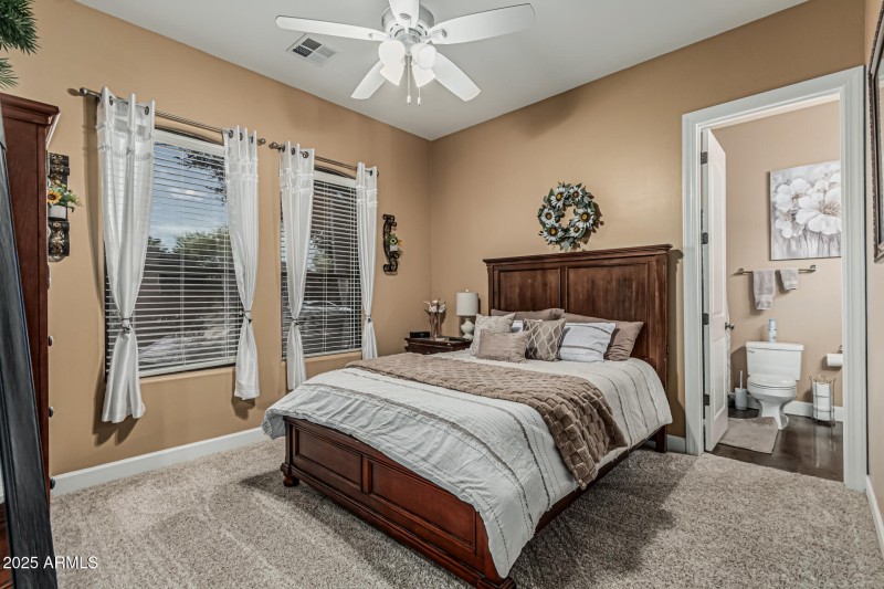 Bedroom 3/with BathRoom