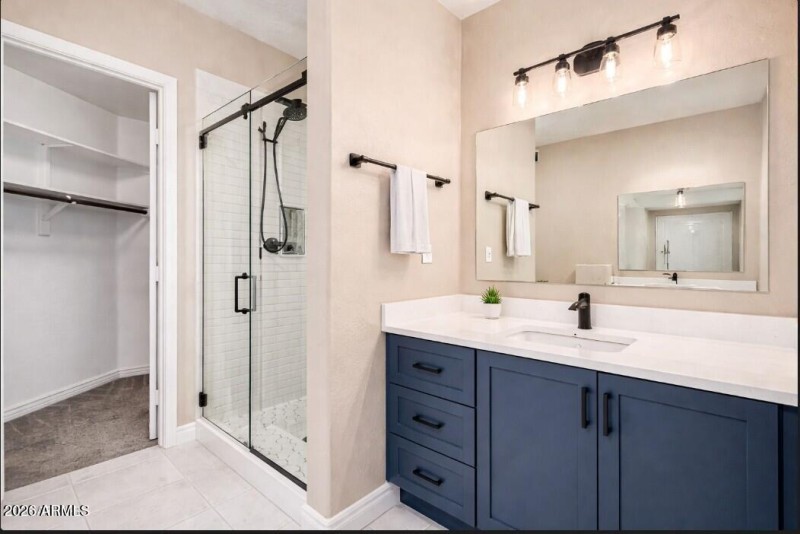 Erin bathroom virtual_1