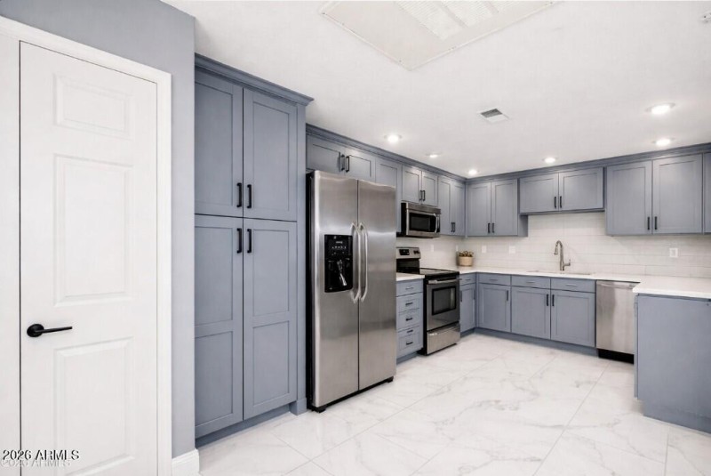 Erin_virtual bathrm2