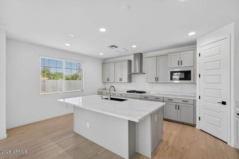 hj-az-phoenix-parkside-almeria-45rm4-lot