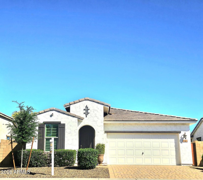 0CF230A1-0D57-4F89-9F3C-64B7E8CD8B6C