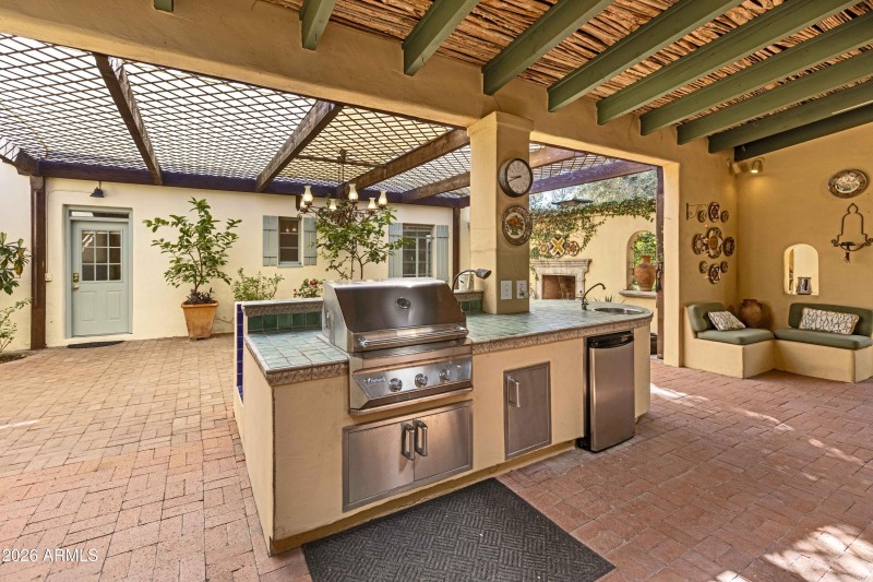 Outdoor Kitchen with Covered Ramada