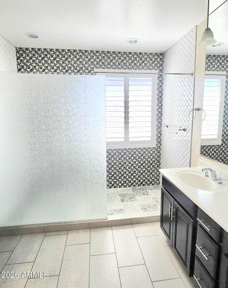 659507AD-5F36-48A1-9B24-5539E89B8658