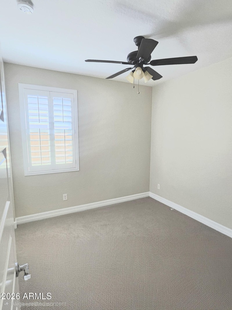 D9B3339E-34F1-41C3-A3A3-85D90C62AE61