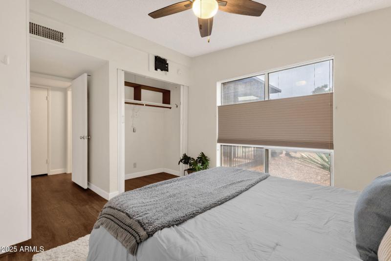 20-web-or-mls-16819-e-gunsight-dr-a3