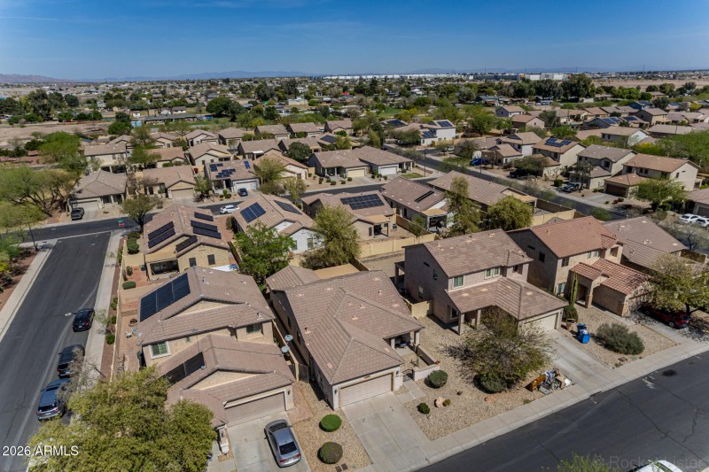 38 - Adams 19384 Drone